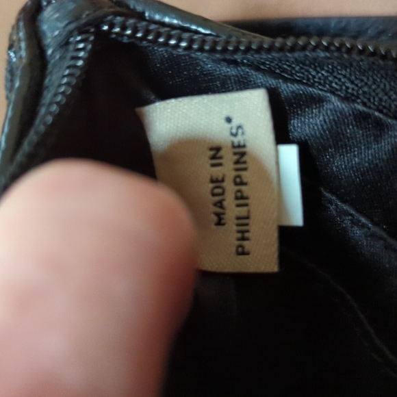 Coach Signature C Black Wristlet 6"x4" - Picture 7 of 9